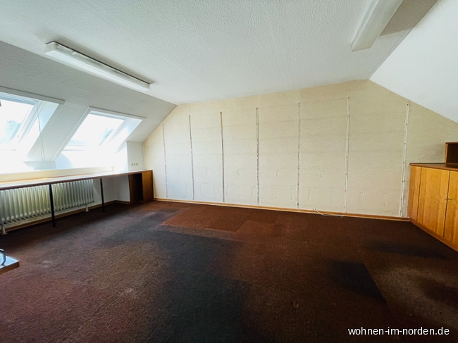 Zimmer Dachgeschoss Reihenendhaus Kronshagen