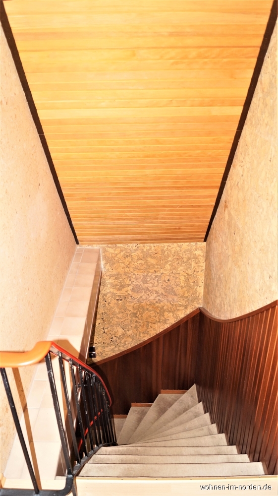 Treppe ins Dachgeschoss Doppelhaushlfte Hohenwestedt