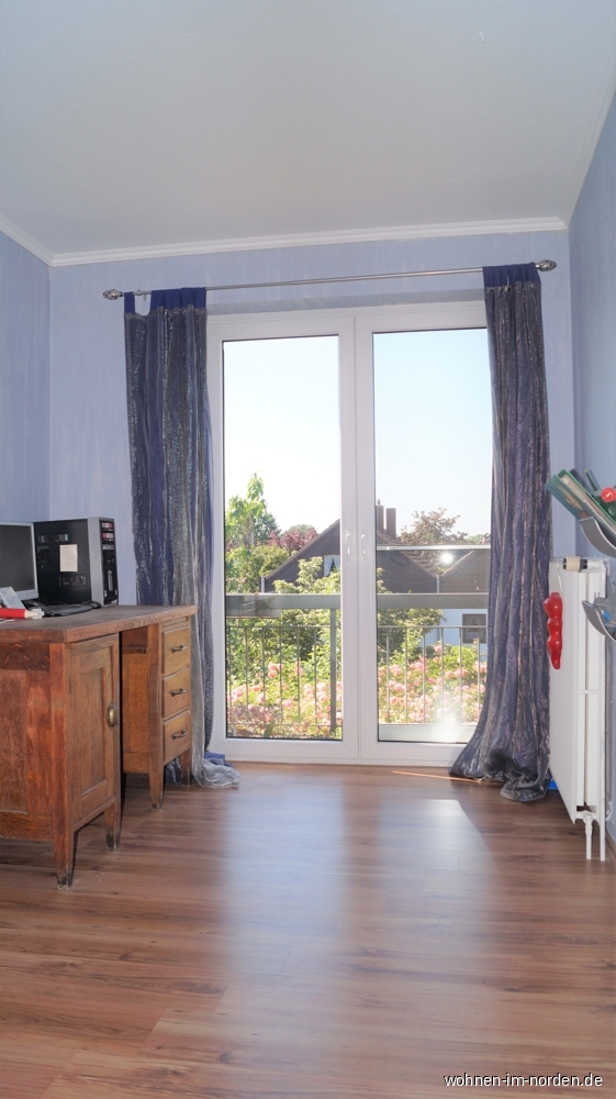 Kinderzimmer mit Zugang zum Balkon Reihenmittelhaus Horst (Holstein)