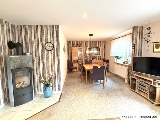 Wohnzimmer mit Essecke Einfamilienhaus Brammer