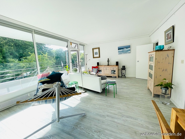 Wohnzimmer Etagenwohnung Kiel / Dsternbrook
