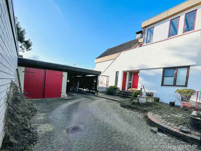 Hofansicht Mehrfamilienhaus Bordesholm