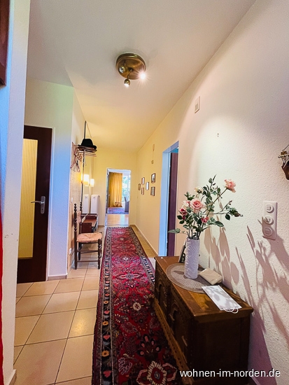 Flur in den Wohnbereich Einfamilienhaus Hamburg / Rissen