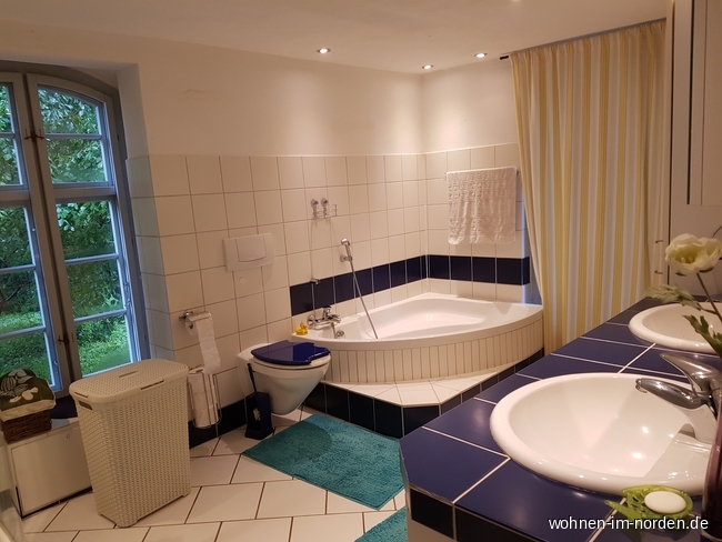 Bad Obergeschoss Landhaus Weddelbrook