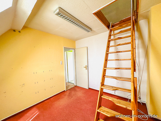 Zimmer Dachgeschoss Reihenmittelhaus Kiel