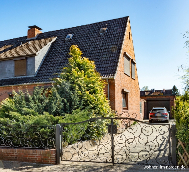 Straenansicht Doppelhaushlfte Hohenwestedt