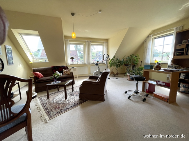 groes Zimmer Obergeschoss Doppelhaushlfte Molfsee / Rammsee