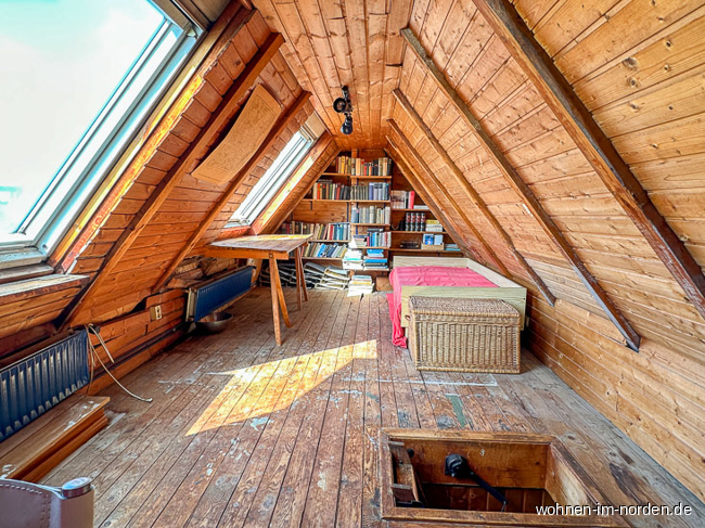 Dachboden Reihenhaus Kiel / Holtenau