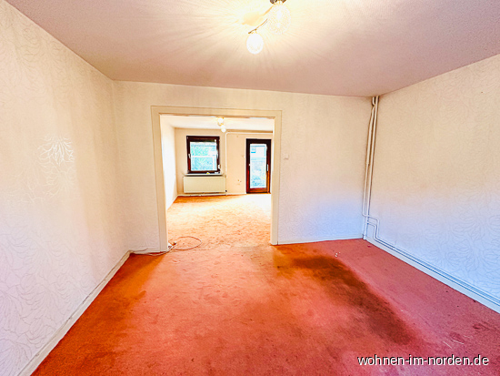 Wohn- und Esszimmer Reihenhaus Kiel / Holtenau