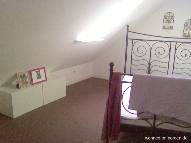 Dachgeschosswohnung Mehrfamilienhaus Kiel / Wik